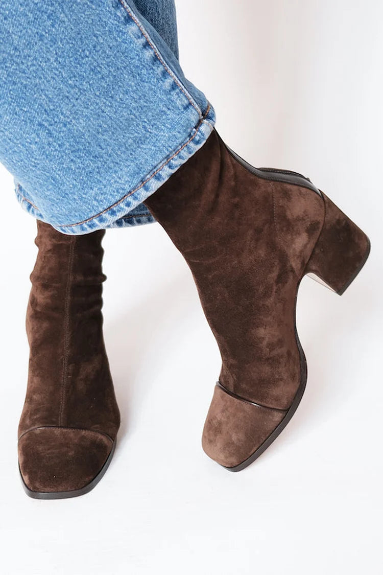 Victoria - Classic Brown Ankle Boots
