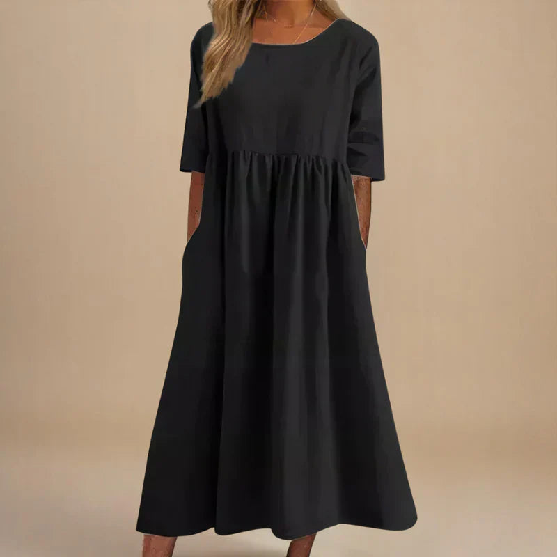 Sofia - Chic Flattering Dress
