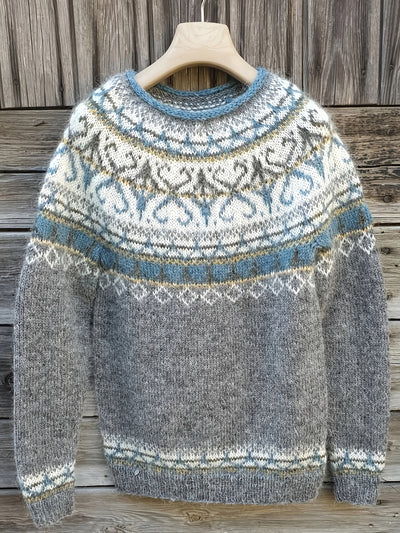 Luxe - Elegant and Warm Nordic Sweater for Winter