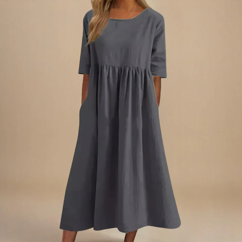Sofia - Chic Flattering Dress