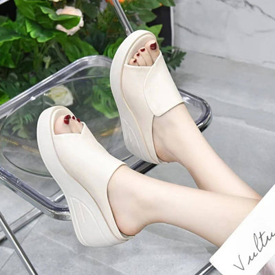 Eliza - Slip-On Wedge Sandals