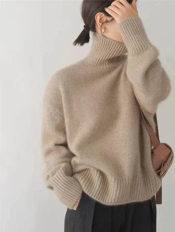 Amaya - Elegant Turtleneck Sweater