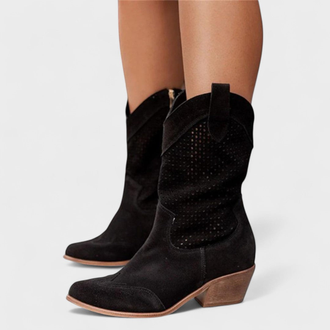 Nancy & Ruth | Chic Comfort Boots