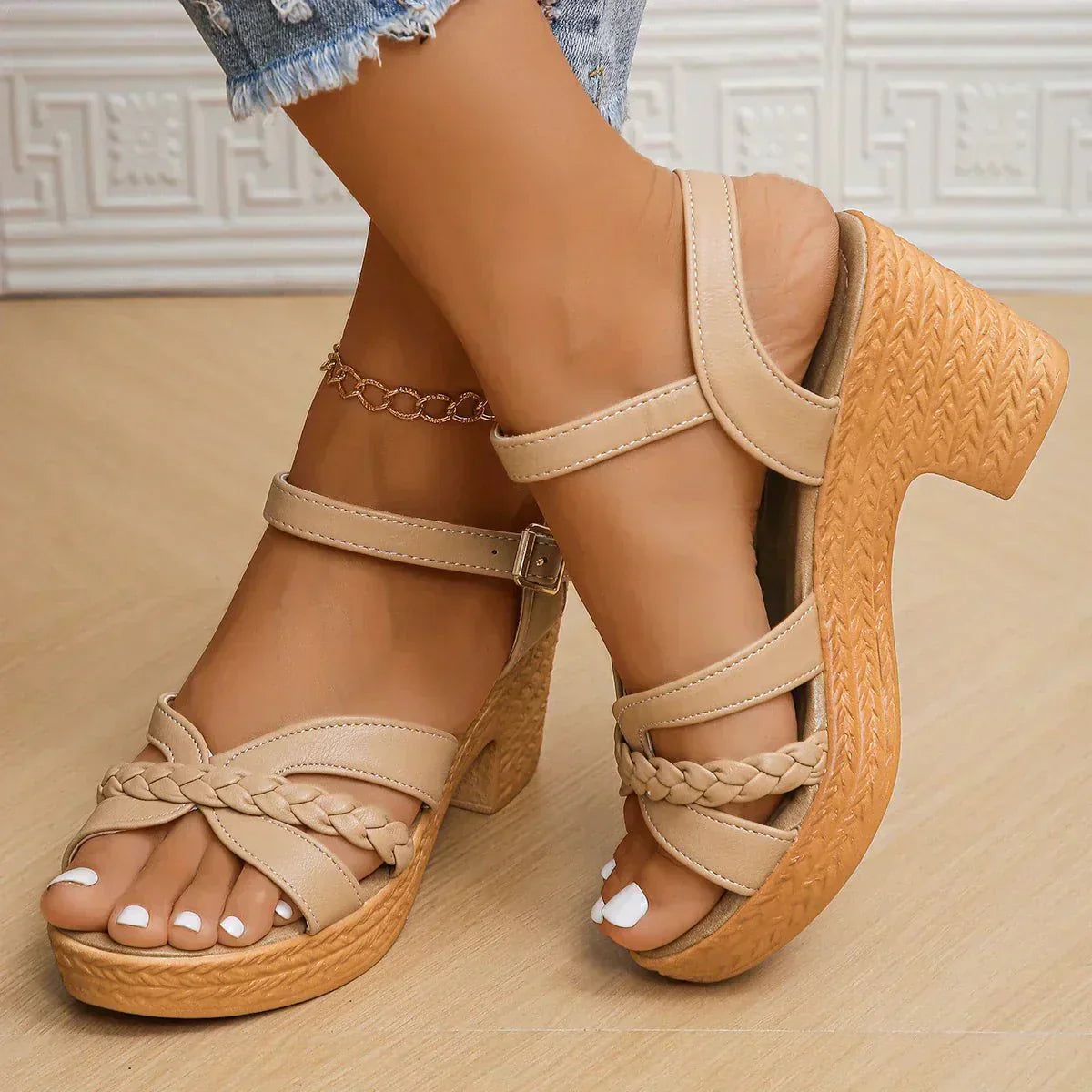 Nerina - Fashion Sandals