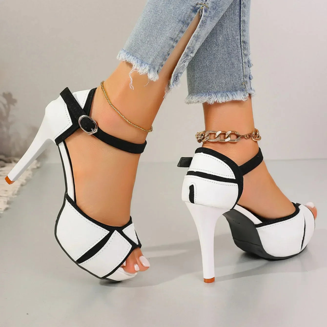 Val - Elegant Heels