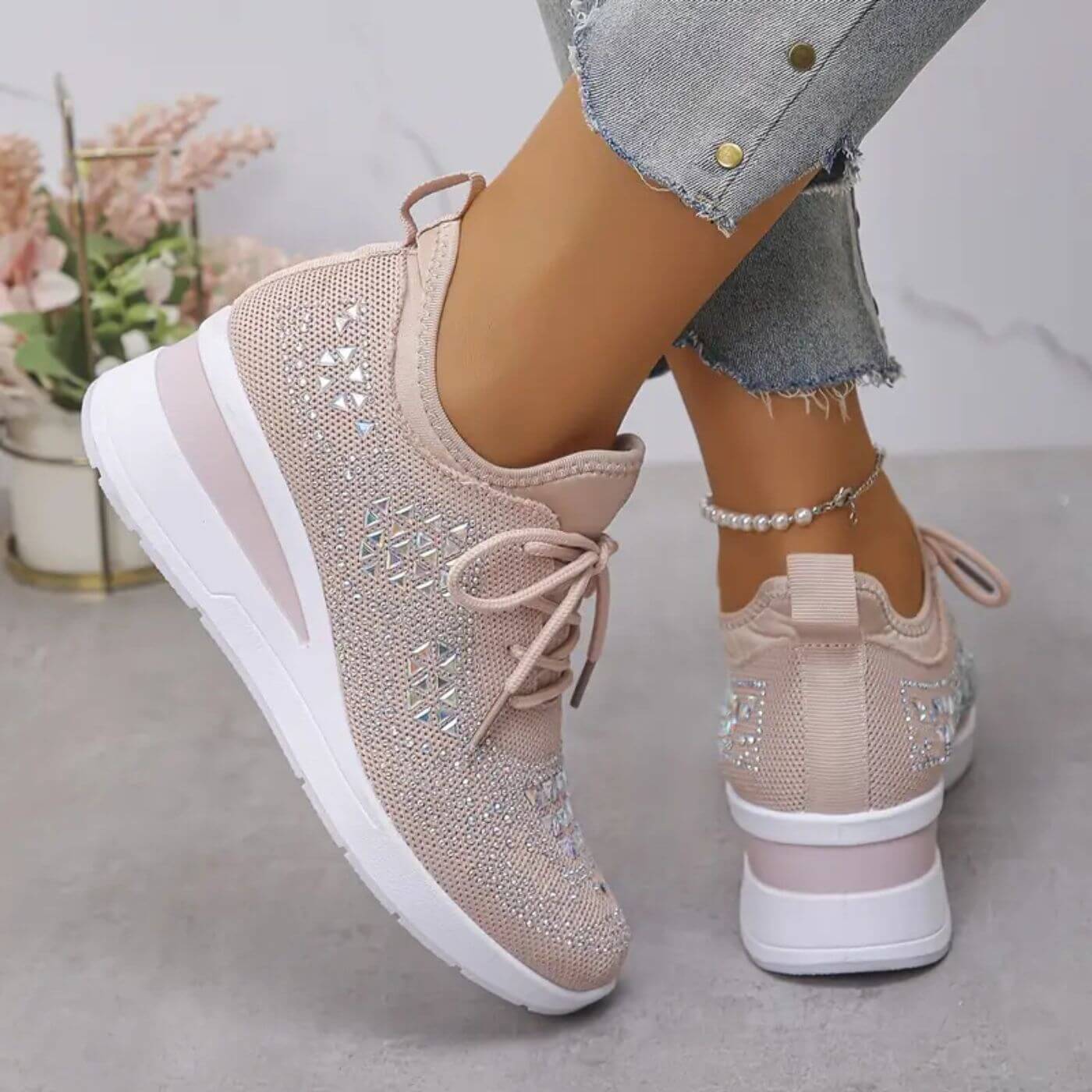Yesenia - Ultra Comfort Sneakers
