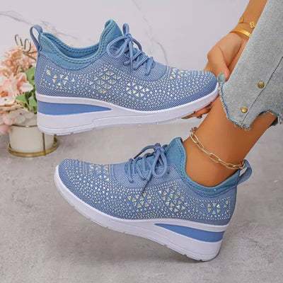 Yesenia - Ultra Comfort Sneakers