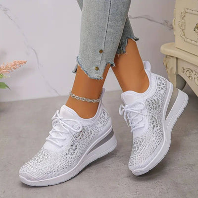 Yesenia - Ultra Comfort Sneakers