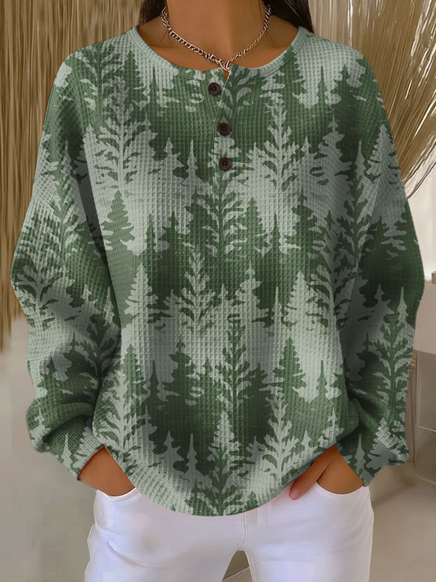 Inga - Christmas Sweater with Classic Tree Motif