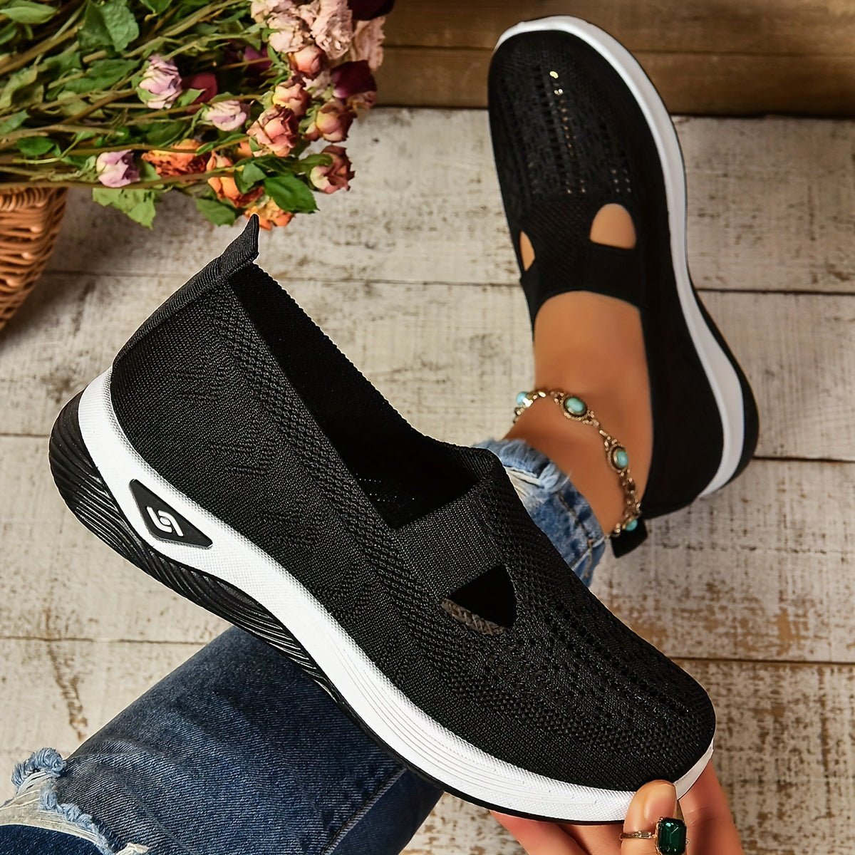 Karen - Slip-On Shoes