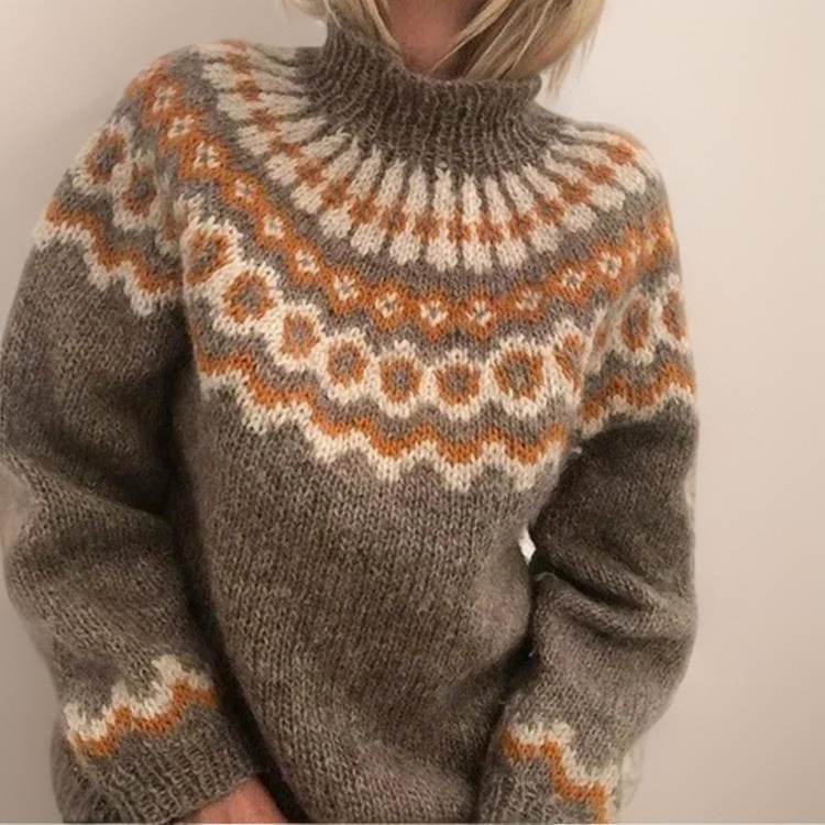 Mara - Knit Turtleneck