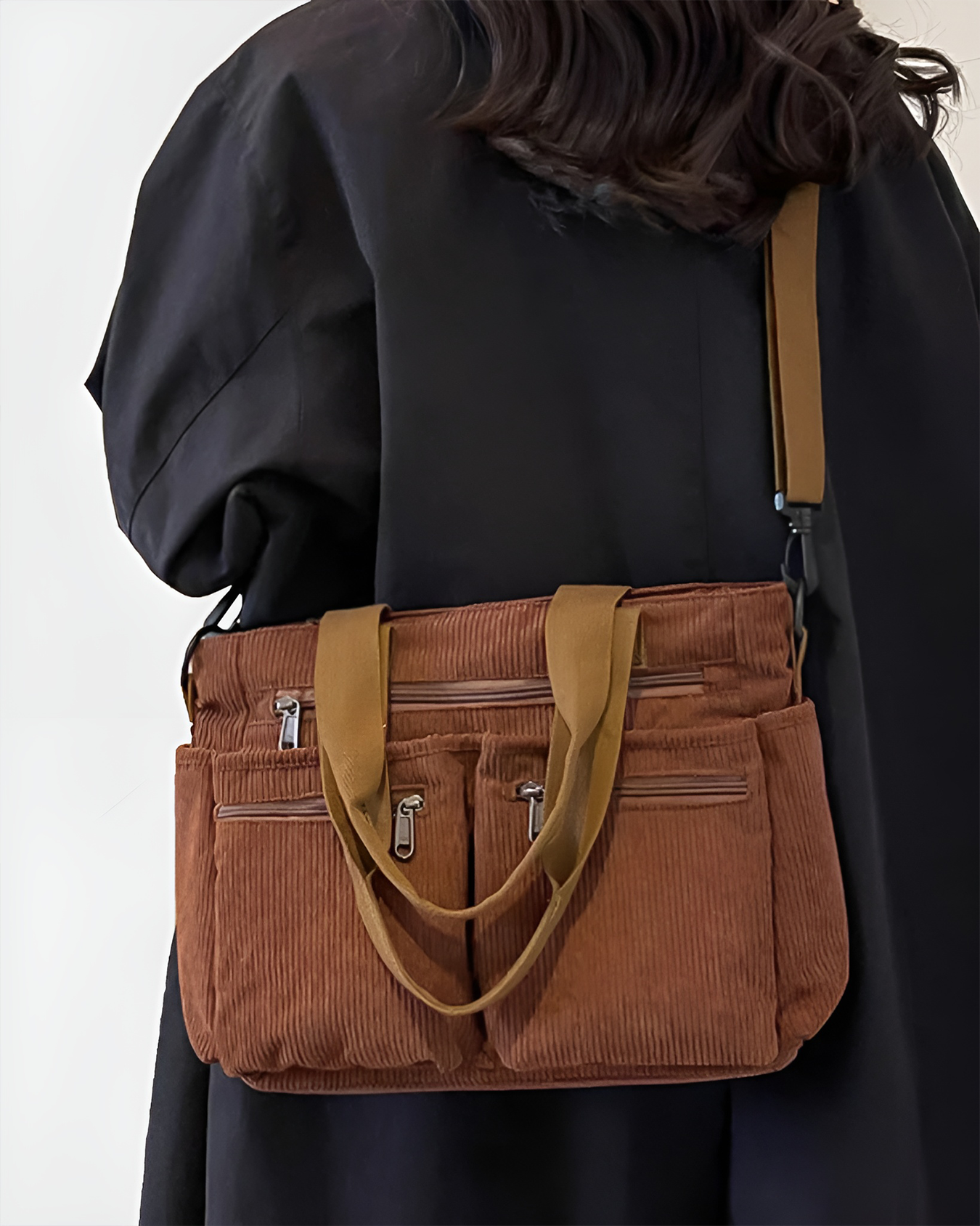 Less – Stylish Multi-Pocket Everyday Tote
